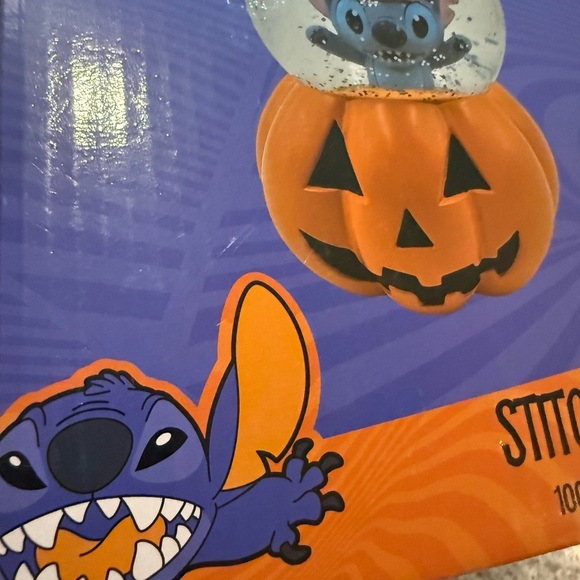 Disney STITCH 6" Snow Globe  NEW - Picture 7 of 8